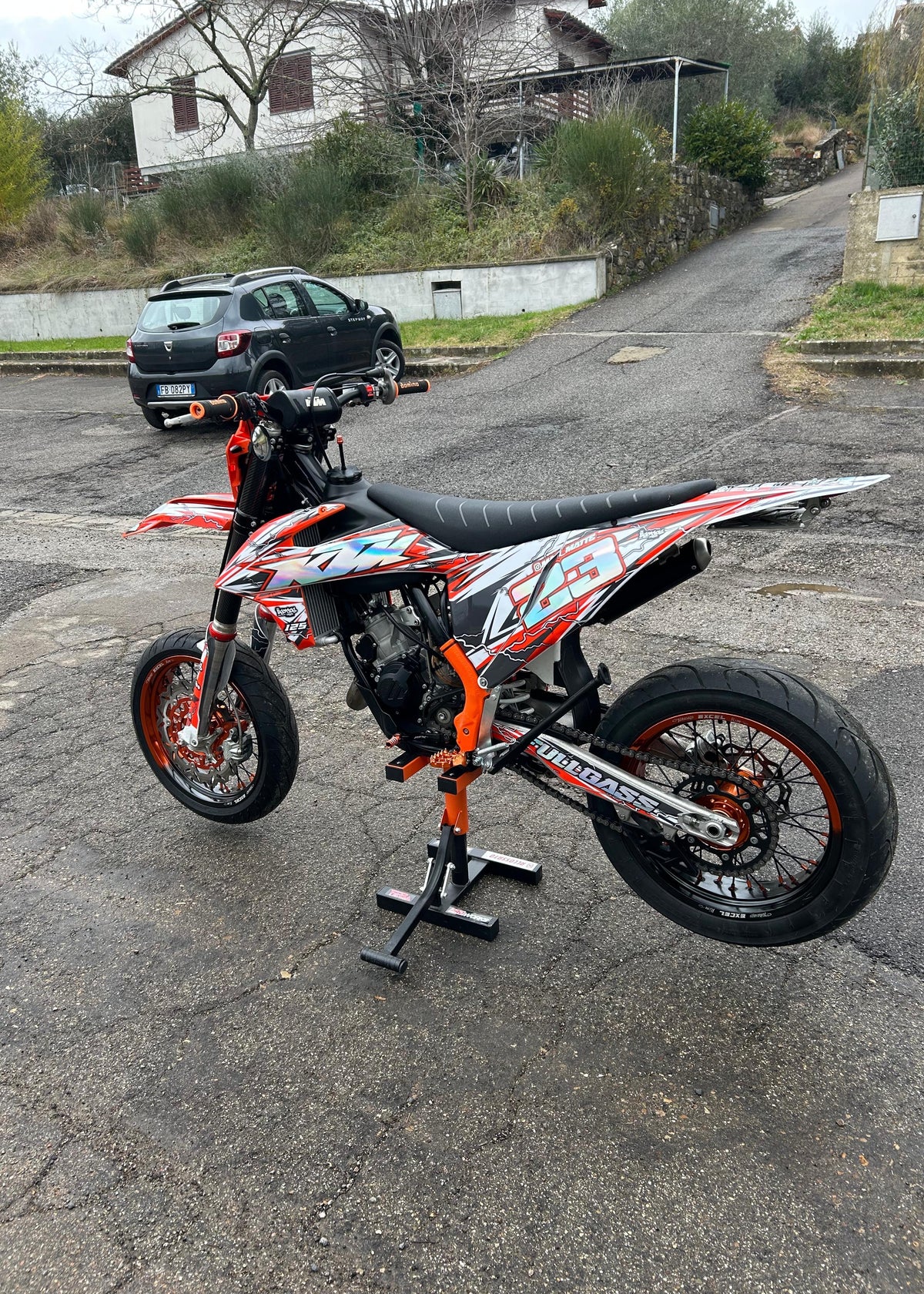 100% CUSTOM GRAPHICS DEPOSIT