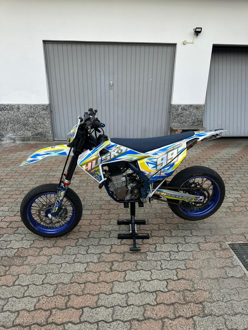 FULL CUSTOM KIT