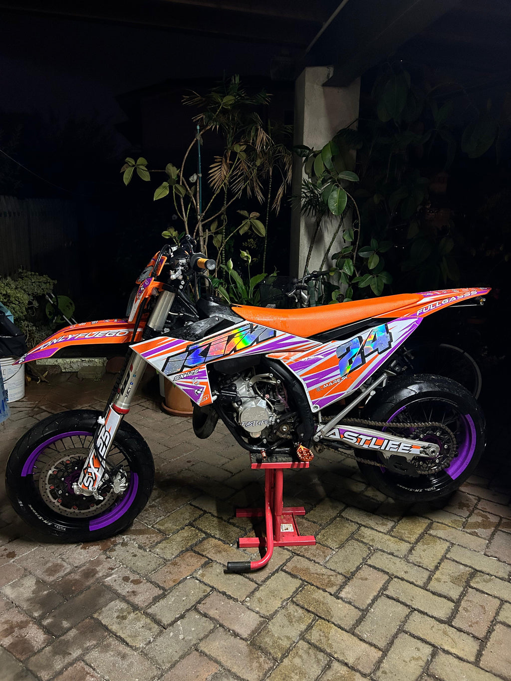 FULL CUSTOM KIT